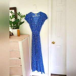 Colbot blue floral wrap maxi dress sz S